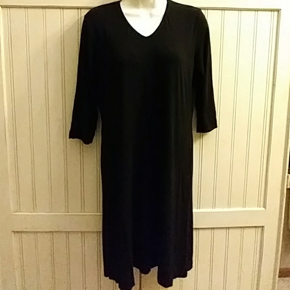 Black stretchy dress